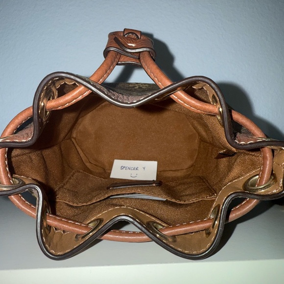 Coach Dempsey Drawstring Bucket Bag 15 With Snowflake Print - Picture 3 of 4